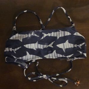 Scoop neck bikini top